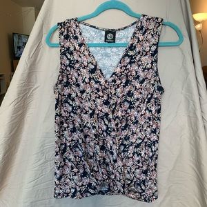 Floral tank